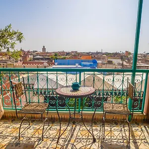 4* Riad Tasneem